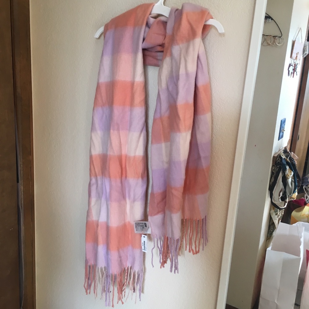 NWT pastel plaid blanket scarf peach orange violet purple H&M spring winter city